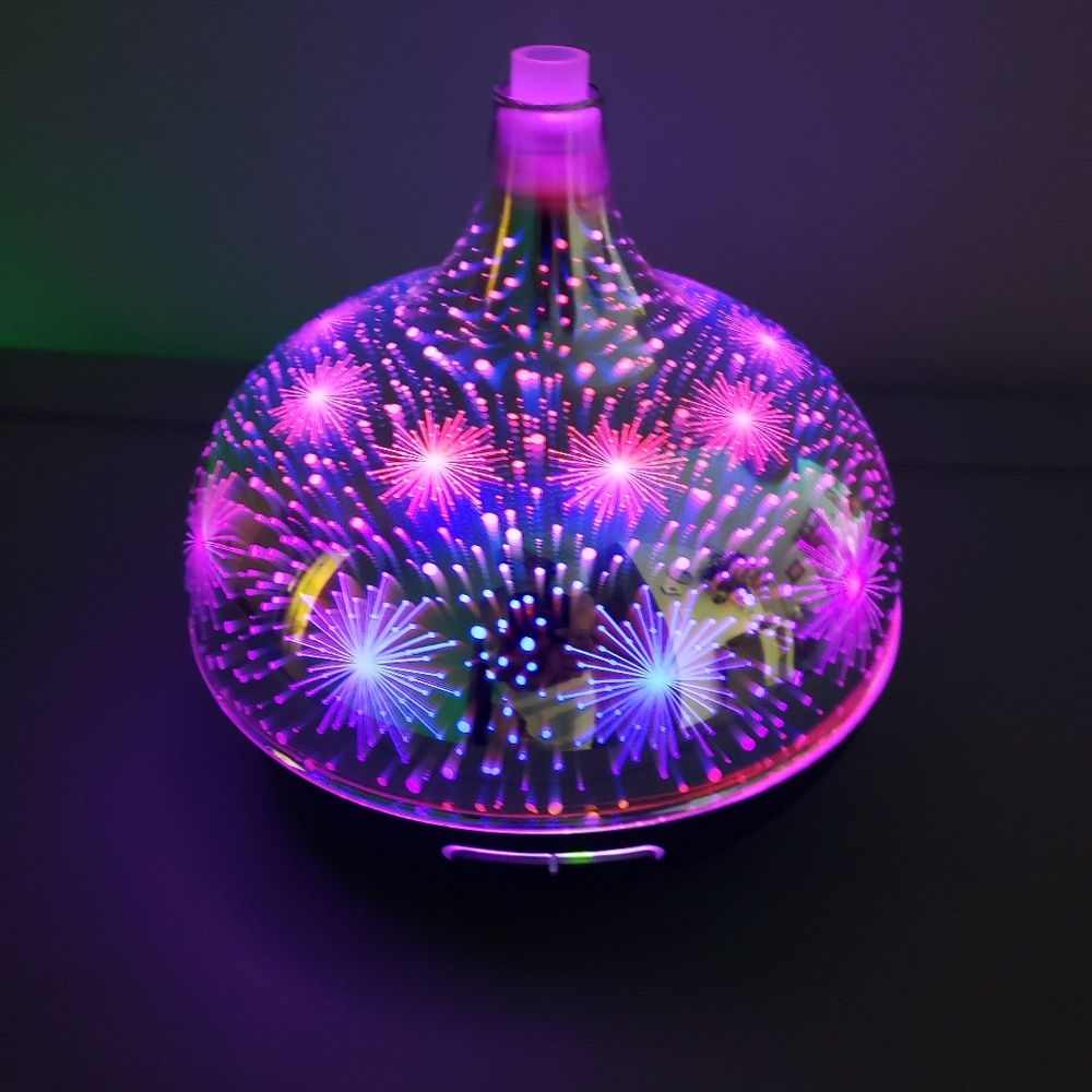 Beautiful Electric Color Changing 3D Essential Oil Diffuser